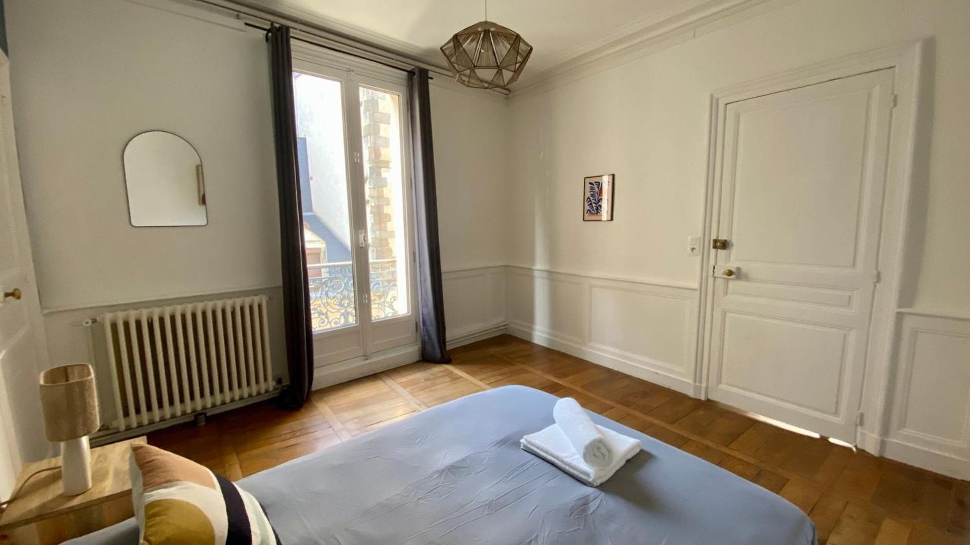 Spacieux Pour 10 Personnes Au Coeur De Rennes Exterior foto